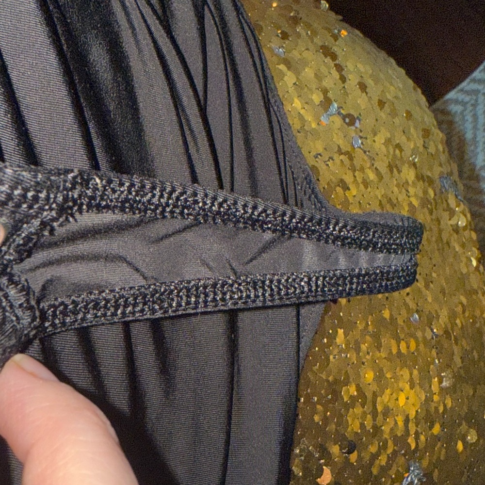 Express Body Contour Black Bodysuit - Picture 4 of 5